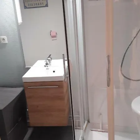 Studio Tout Confort Centre Ville 아파트 *